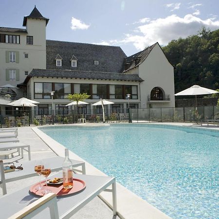 Hotel La Riviere アントエギュ・シュル・トリュイエール エクステリア 写真