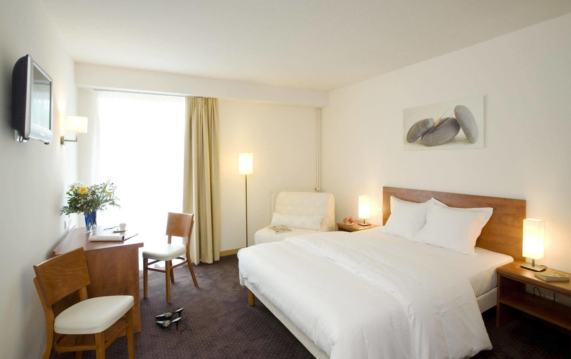 Hotel La Riviere アントエギュ・シュル・トリュイエール 部屋 写真